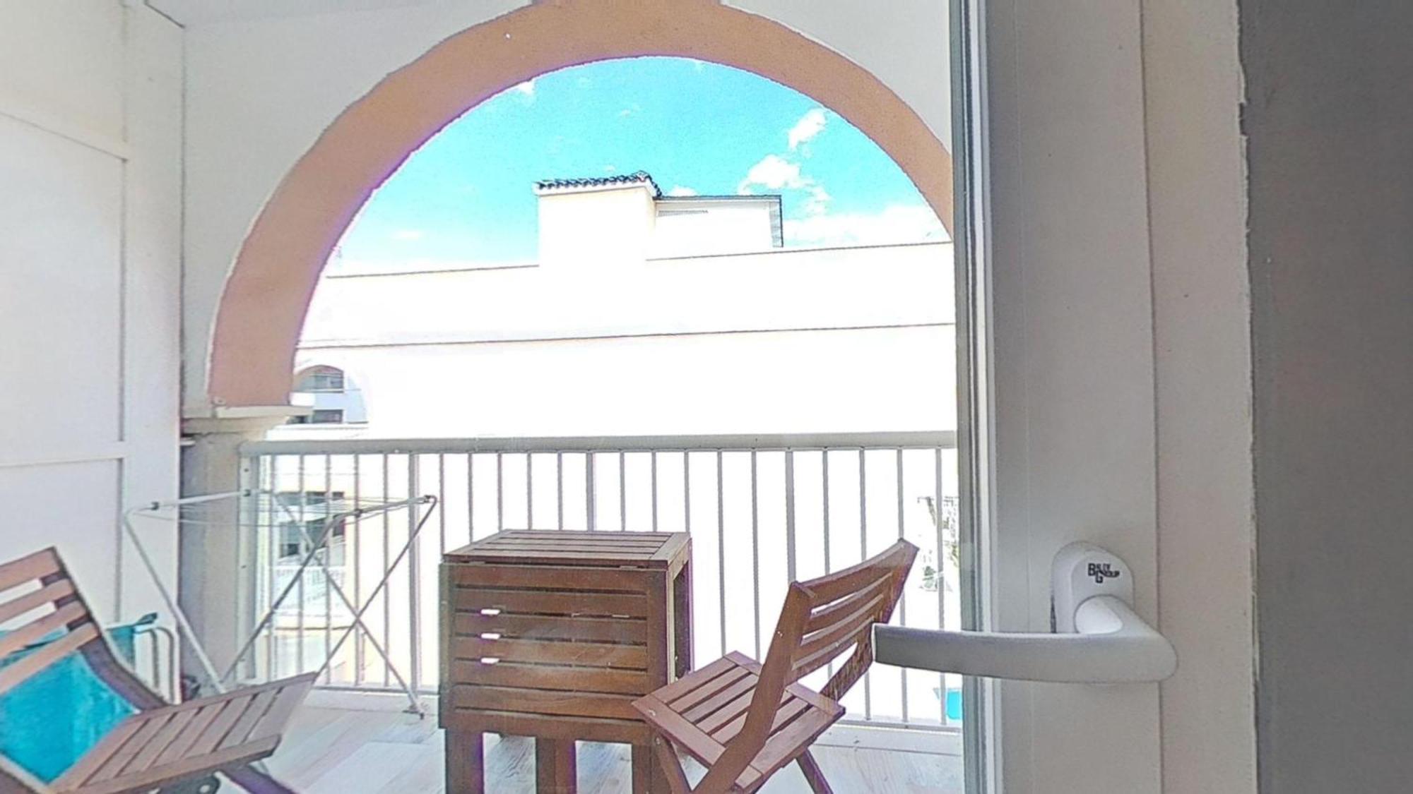 Sun *